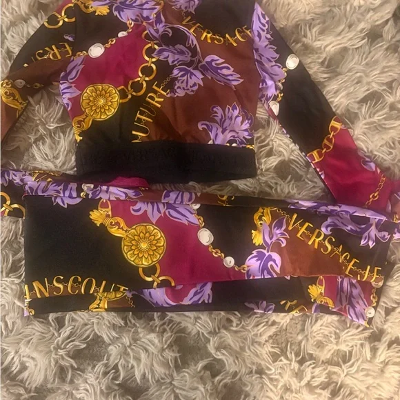 Versace Floral bodysuit size small on purple - Picture 6 of 6